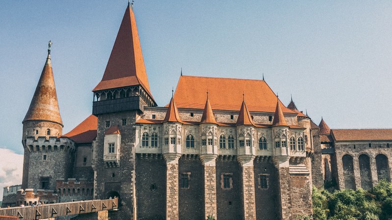 castle turrets red roof and romania 4k