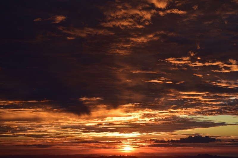 nascer do sol no acu 4k