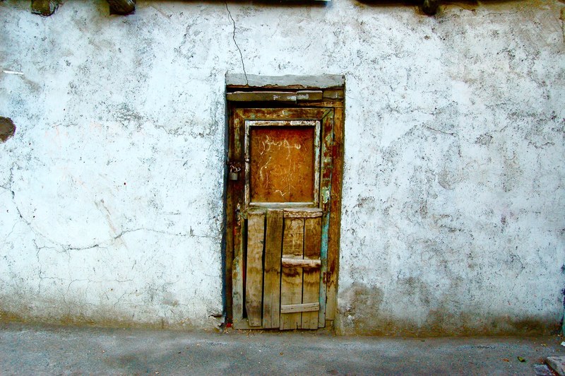 door doorway wall and lock 4k