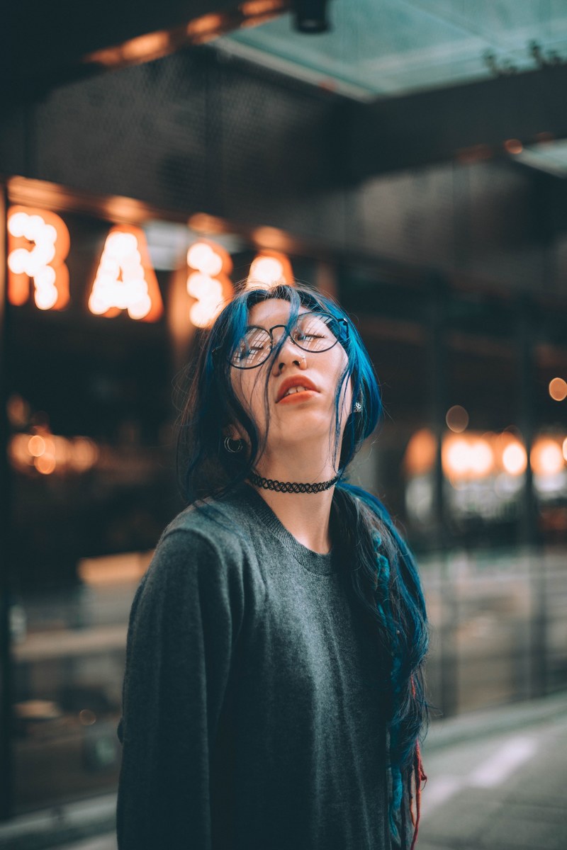 woman female lights and bokeh hd, 4k