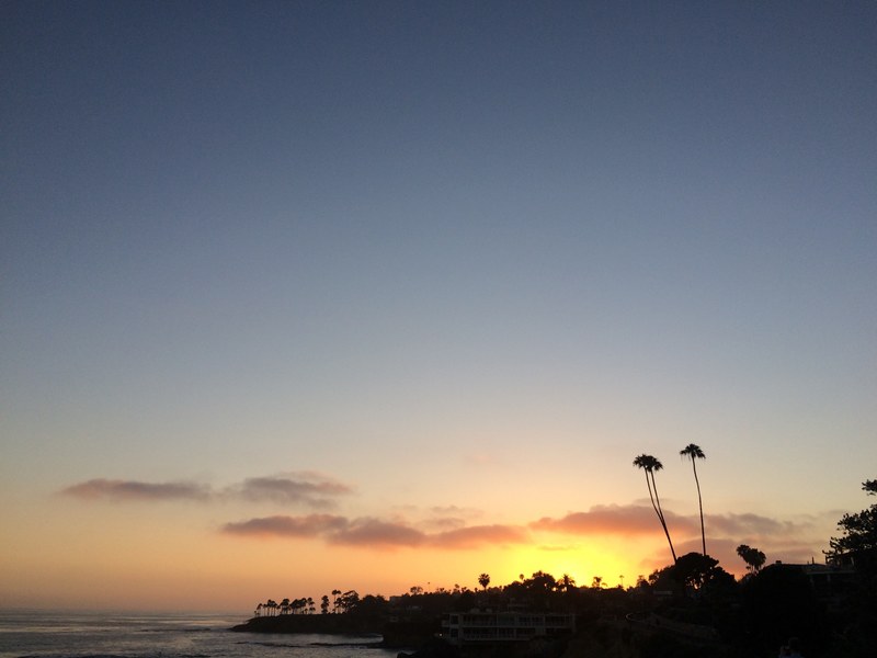 coast silhouette in myrtle cliff laguna beach california united states at sunset, coast silhouette at sunset 4k