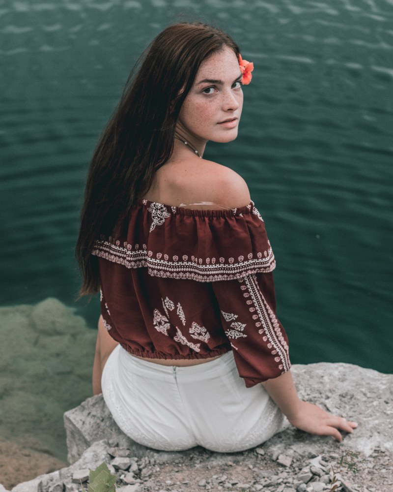 water gazing 4k