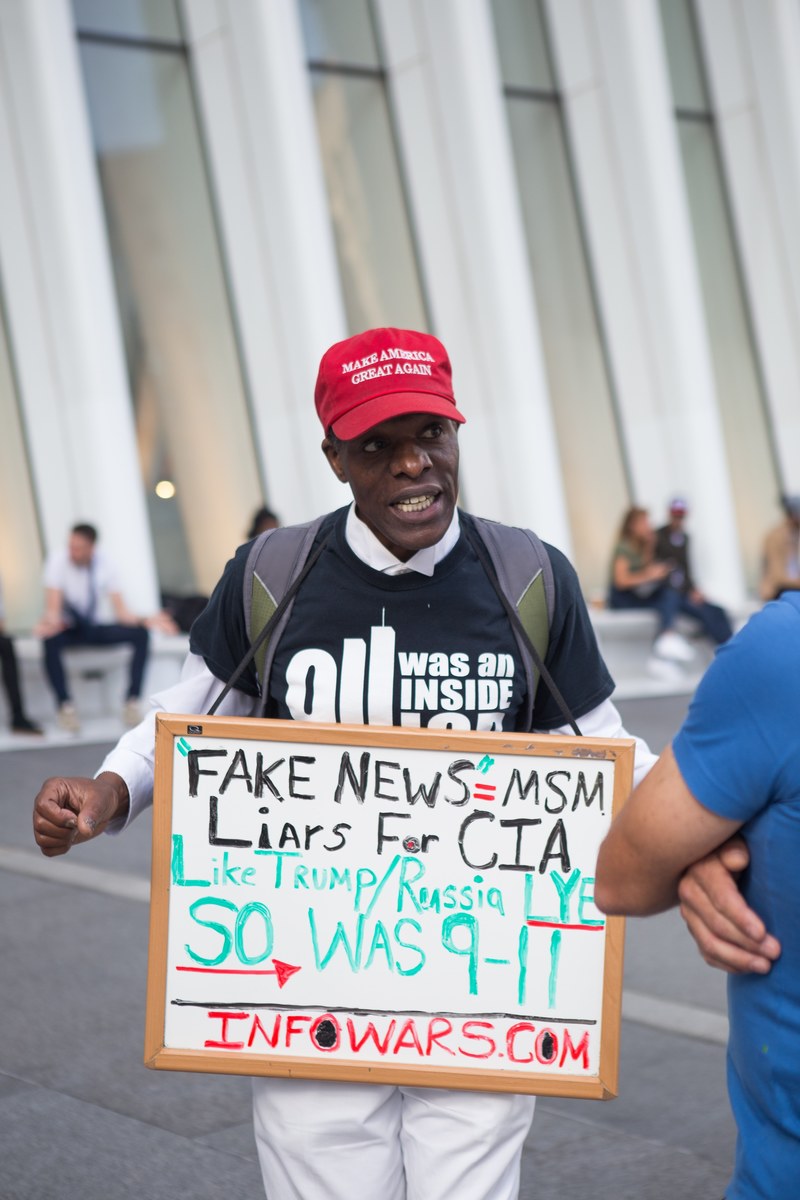 propaganda protestor trump supporter and wearing sign hd, 4k