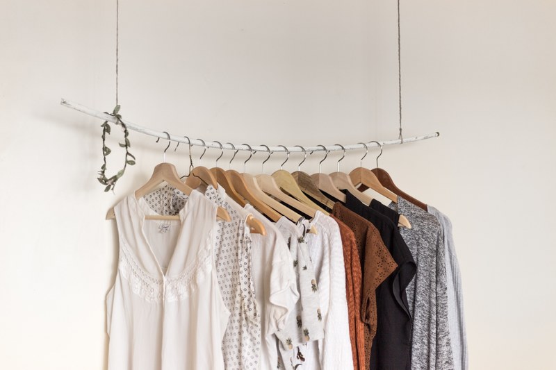 shirt hanger hanging and clothing 4k