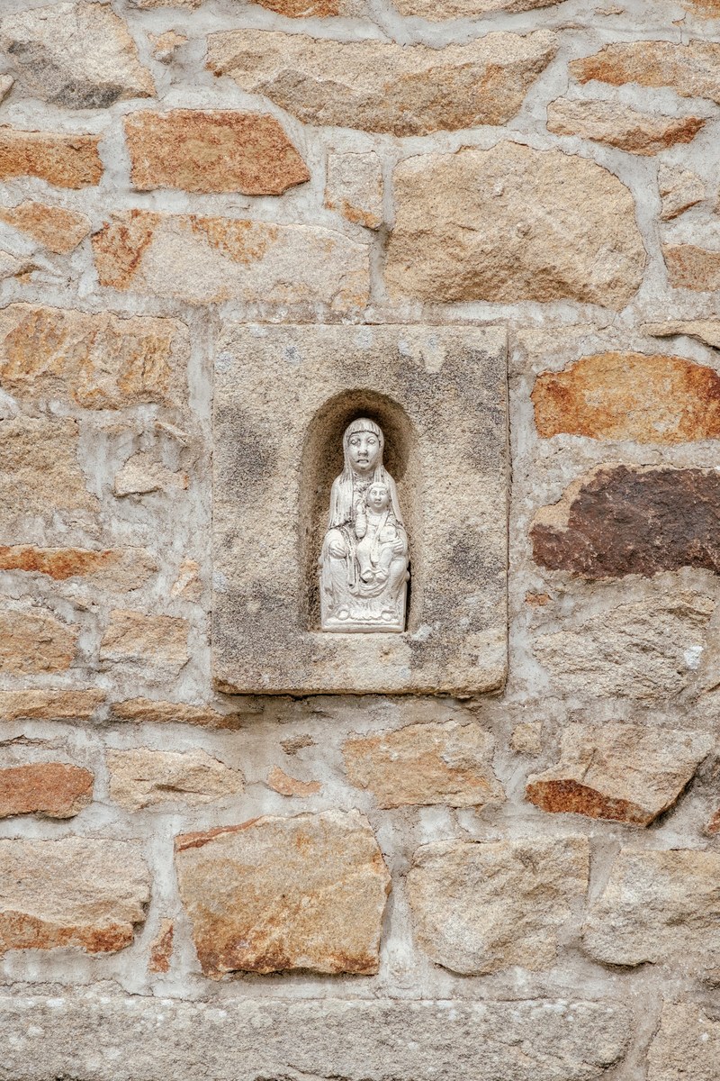 rock wall statue and carving hd, 4k