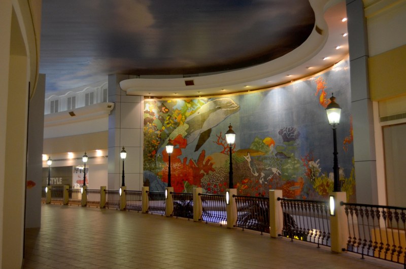 beautiful mall passage in abu dhabi 4k