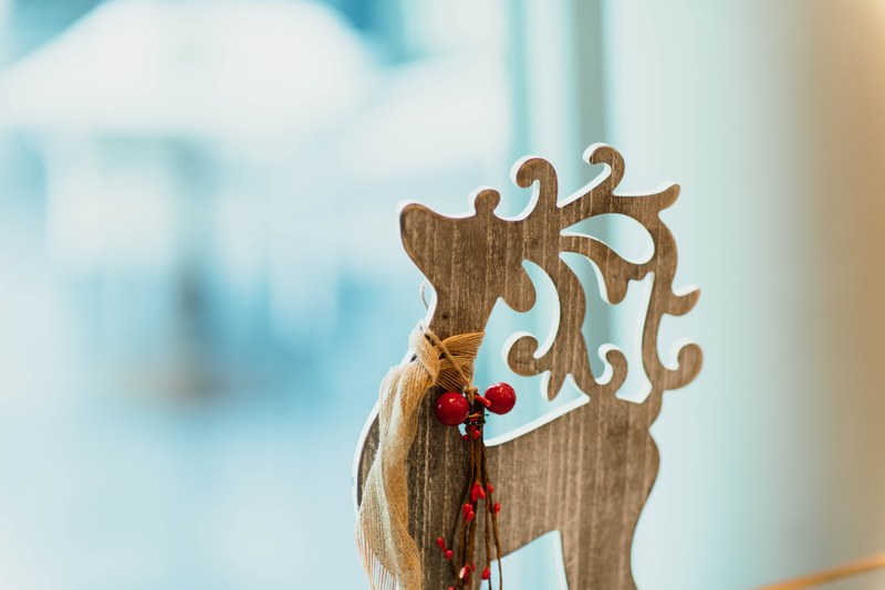 reindeer wooden christmas and decor 4k