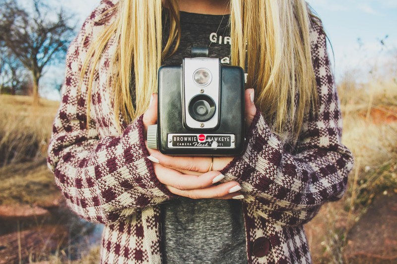 camera woman vintage camera and old camera 4k