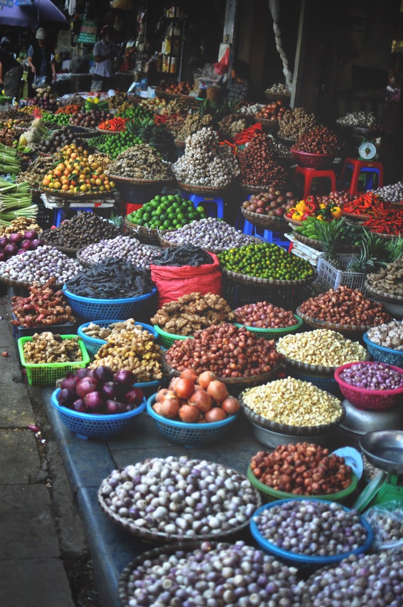 colors of the market 4k