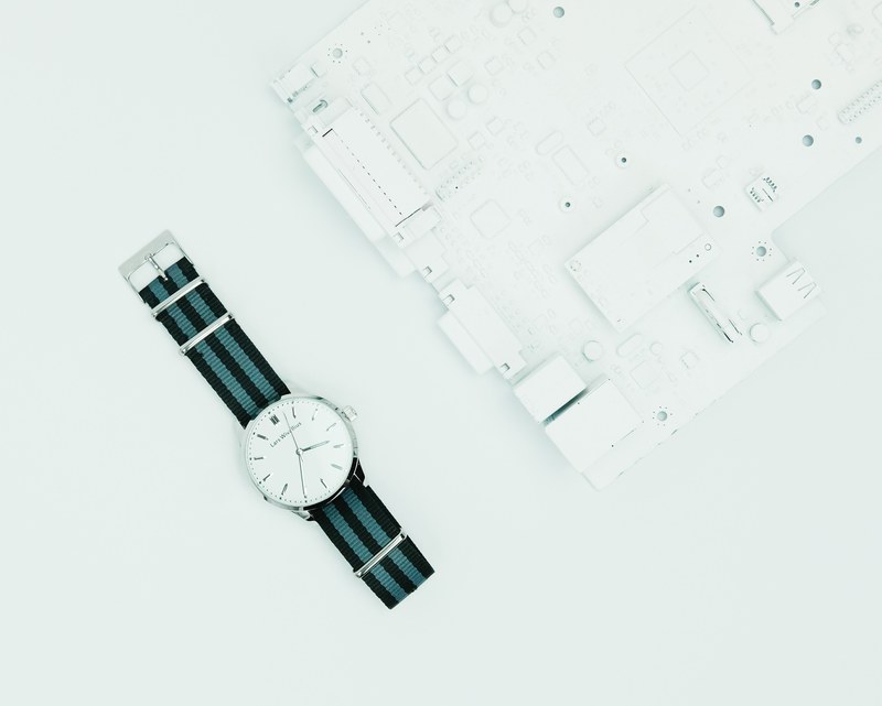 watch electronics white and tech 4k