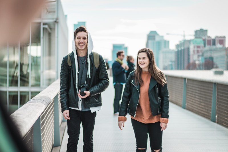 boy girl teen and bridge 4k
