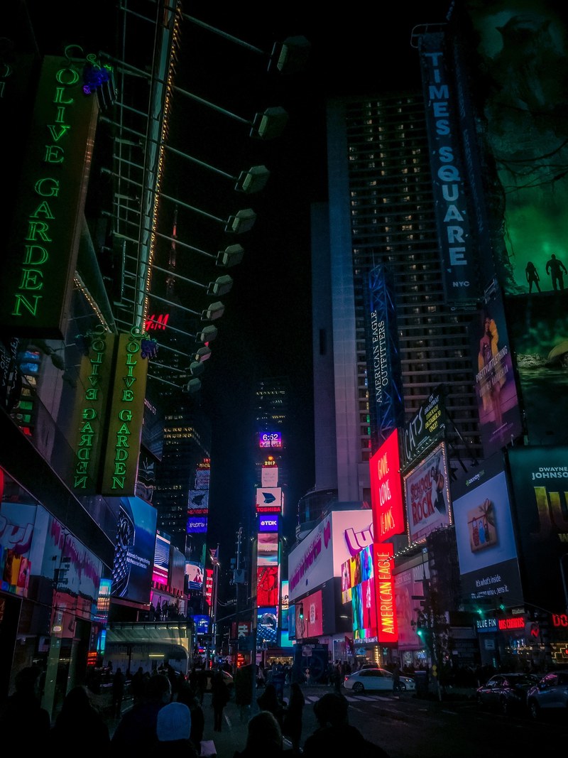 lost in the city that never sleeps 4k