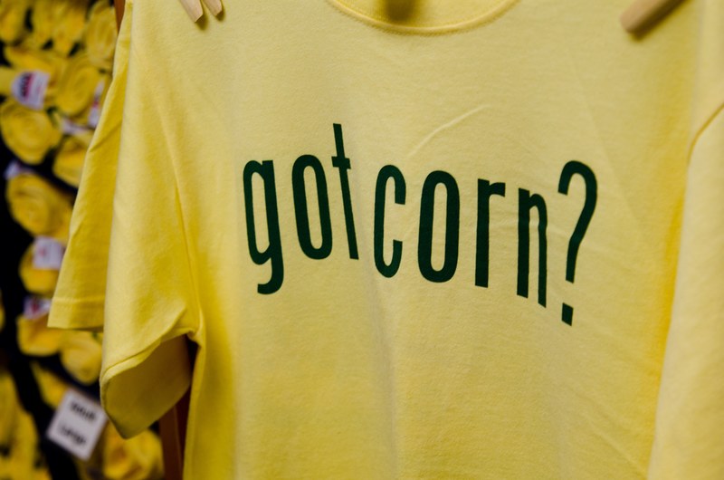 shirt corn question and question mark 4k