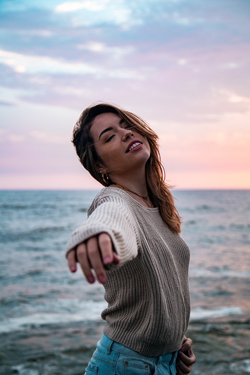 sea is an old language that i can not decipher 4k