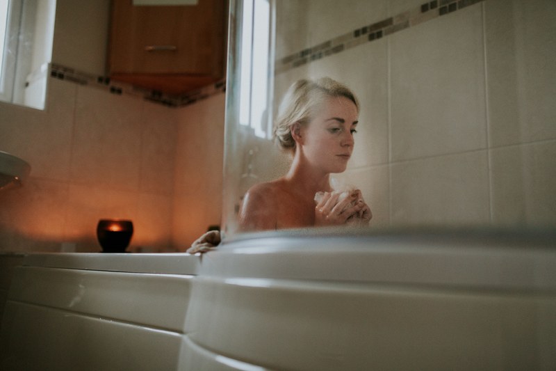 woman female bath and bathroom 4k