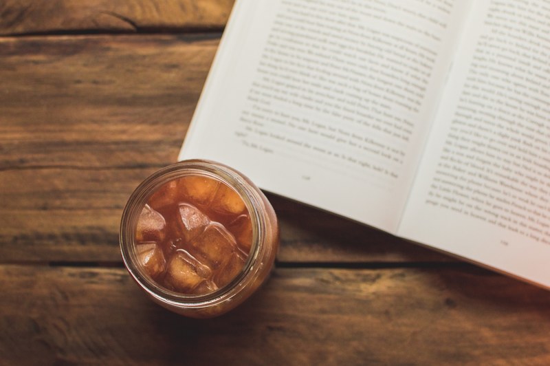 drink ice iced tea and coffee 4k