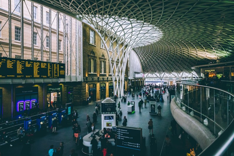 kings cross station 4k