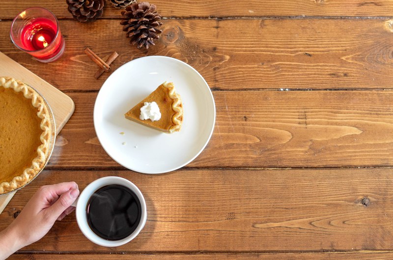 pie pumpkin pie thanksgiving and coffee 4k