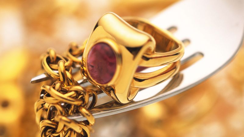 chain, ring, gold, plug, 4k