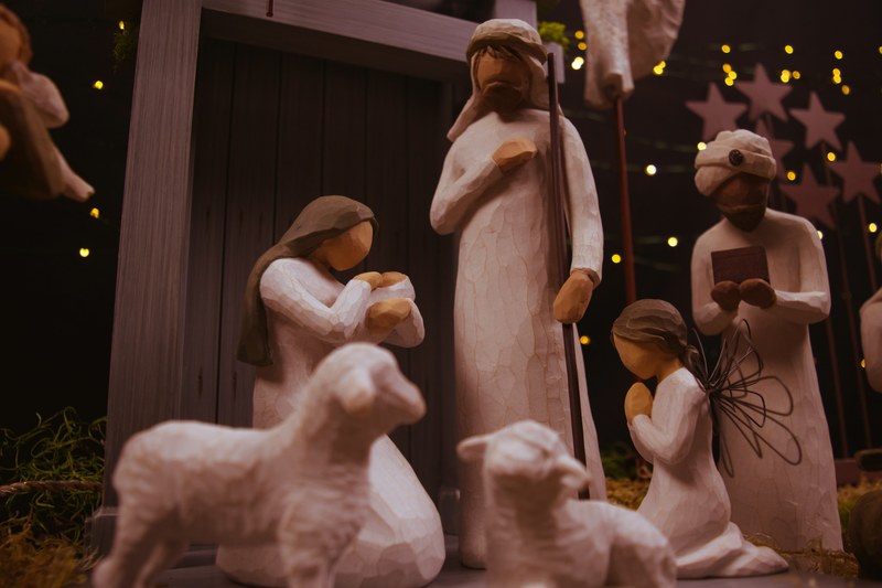 jesus mary and joseph 4k