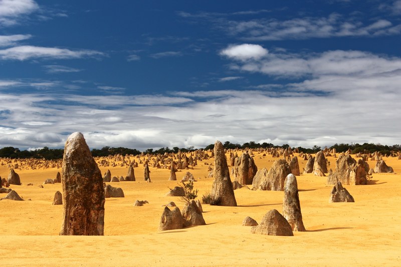 a large number of rock outcroppings in a desert, desert rock spires 4k