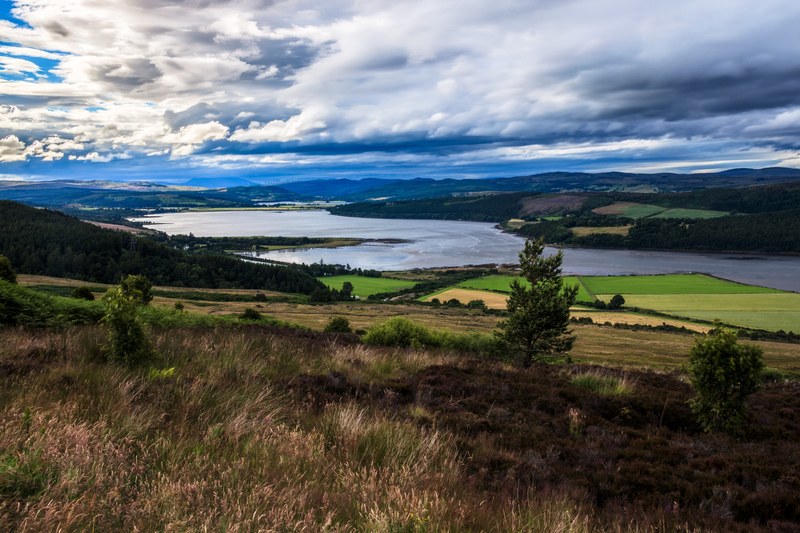 cloud sea loch and landscape 4k