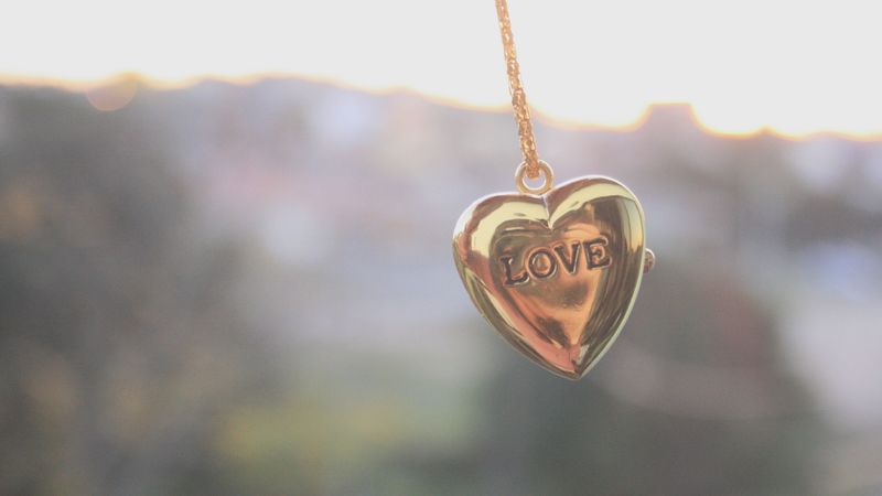 mood, decoration, accessory, chain, coulomb, pendant, heart, 4k