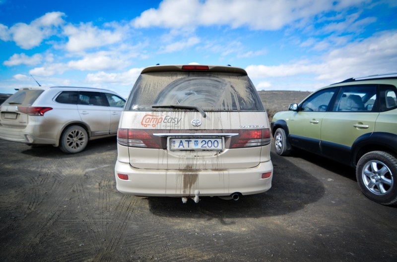 minivan offroad and dirt 4k