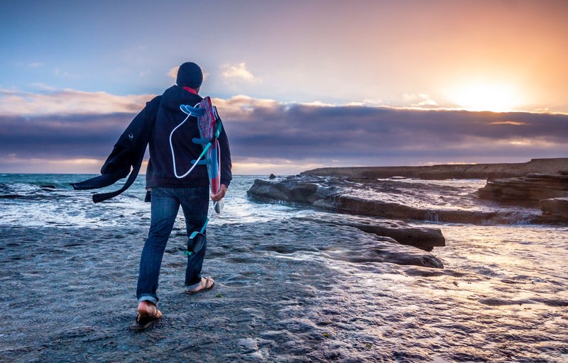 surfer outdoor man and journey 4k