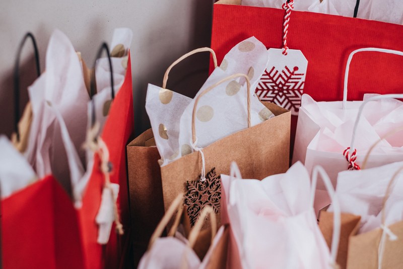 bag gift giftwrap and christmas 4k
