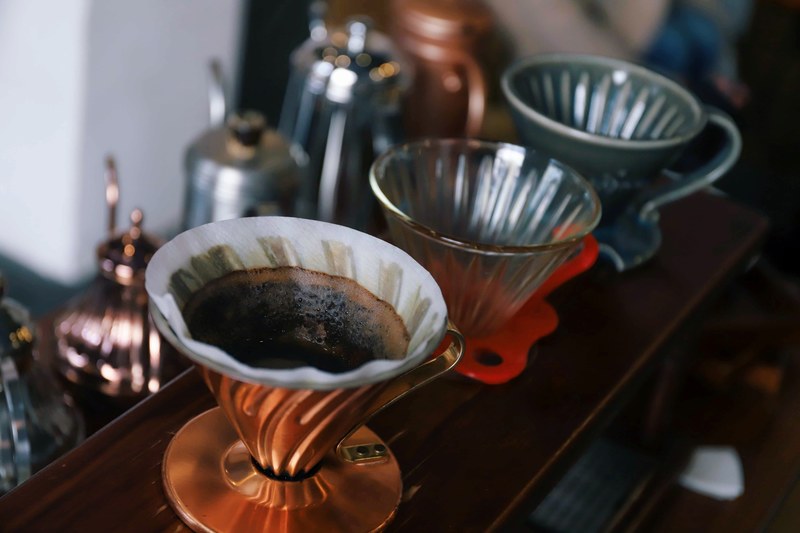 coffee jug filter and cafe 4k