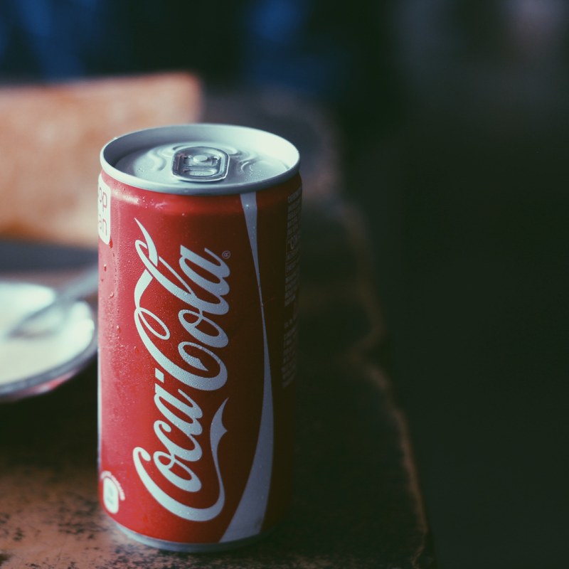 coca cola drink can and red hd, 4k