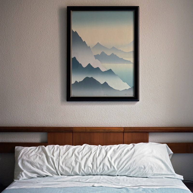 bed pillow sheet and picture 4k