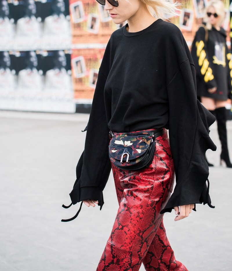 paris fashion week street style aw17 4k