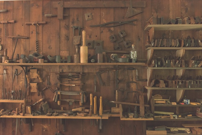 workshop shed tools and wood 4k