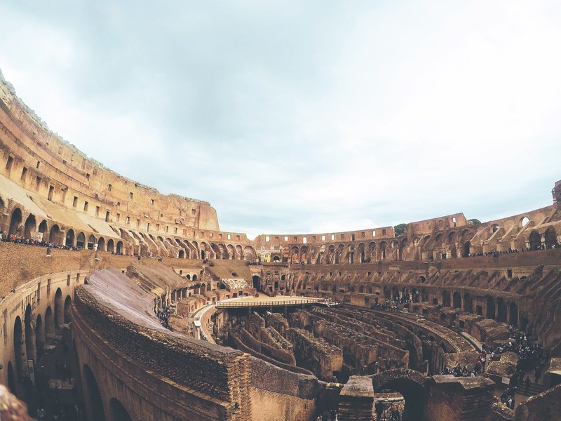 inside the coliseo in rome italy 4k