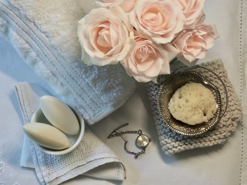 pretty bathroom 4k