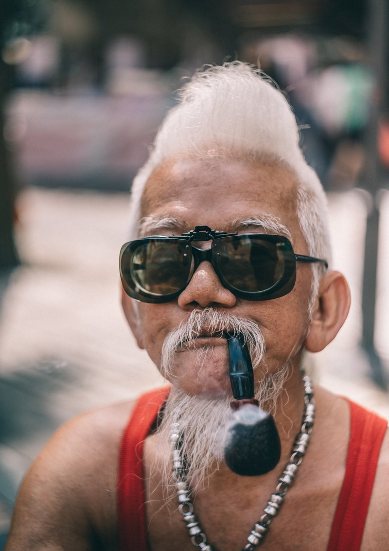 cool mohawk uncle 4k