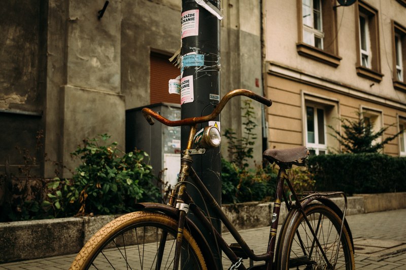 bike bicycle parked bike and bike chained to poll 4k