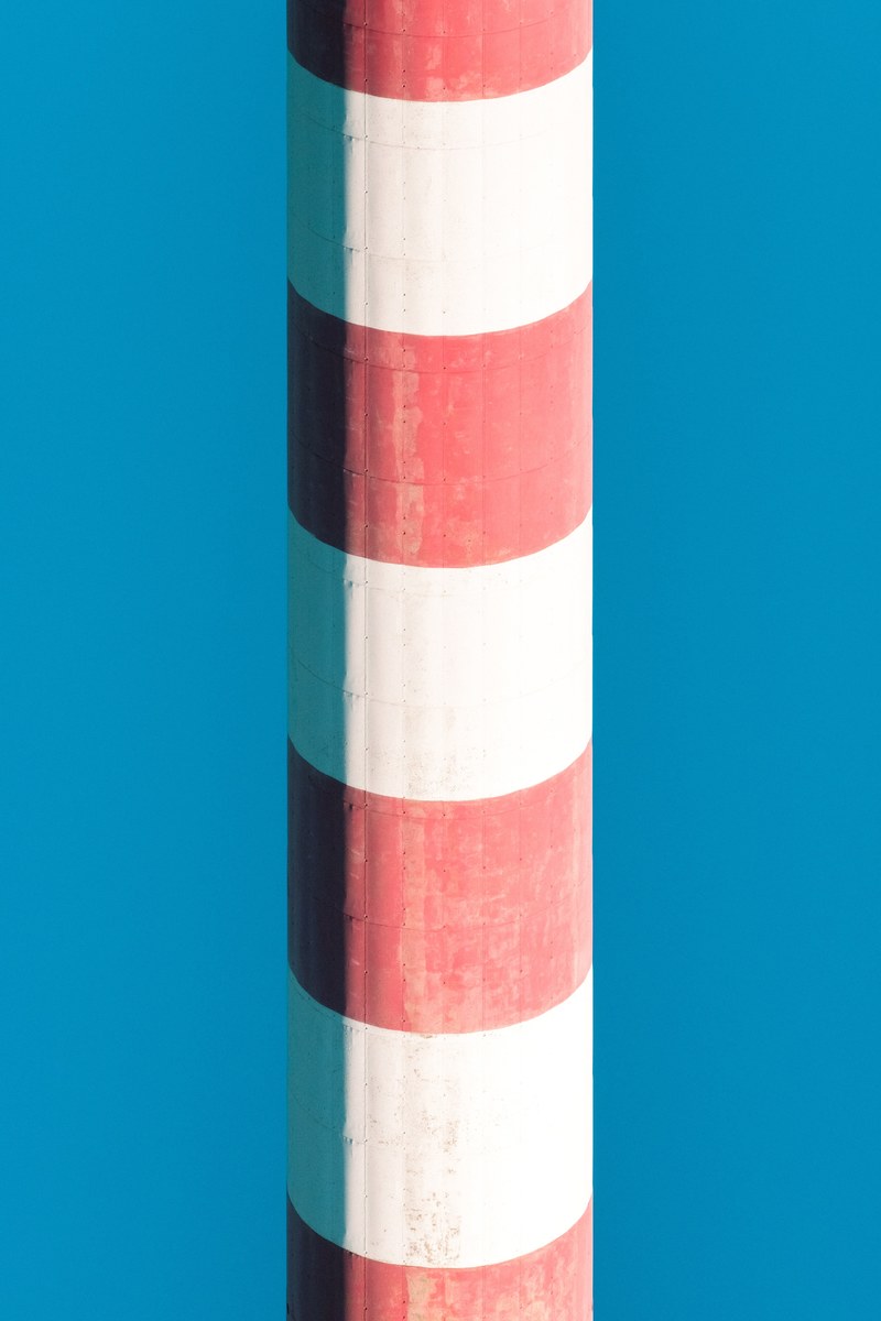 tower strioe red and white hd, 4k