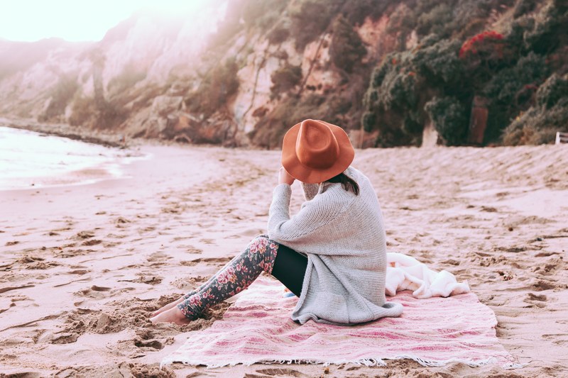 beach sand towel and blanket 4k