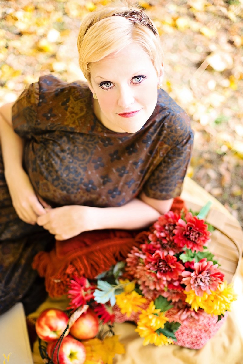 young woman fall autumn vintage pretty 4k