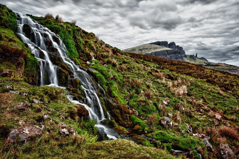 waterfall trickle rock mountain bach murmur 4k