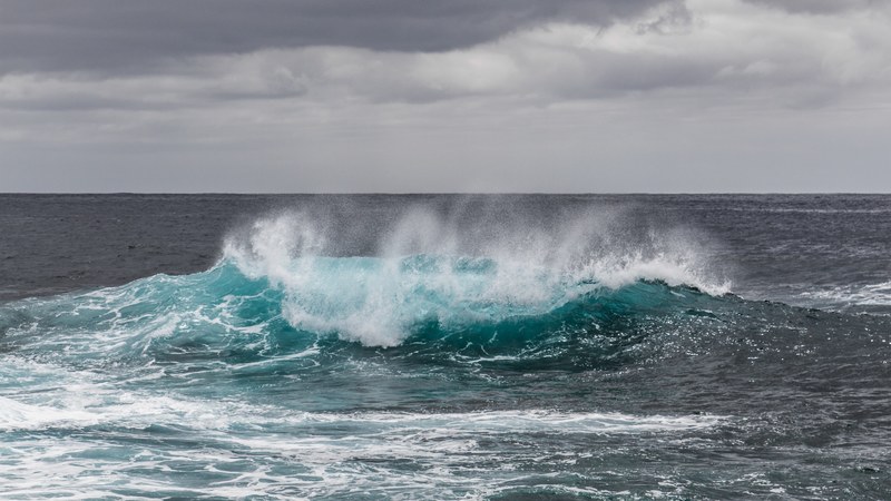 water sea la palma atlantic ocean wave 4k