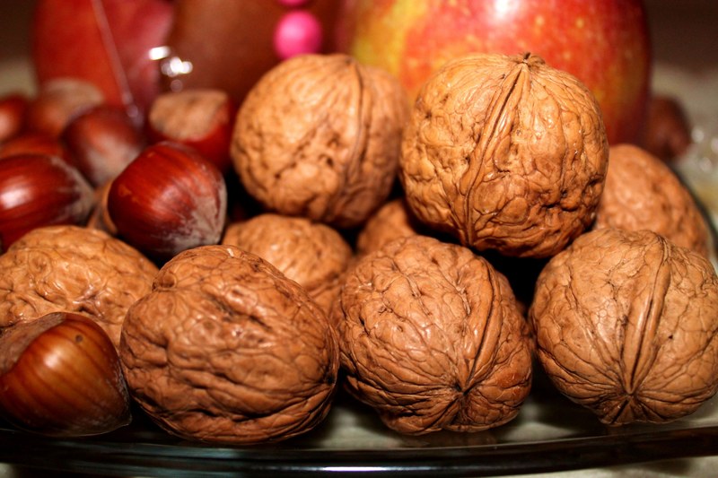 walnuts nuts nicholas advent christmas 4k