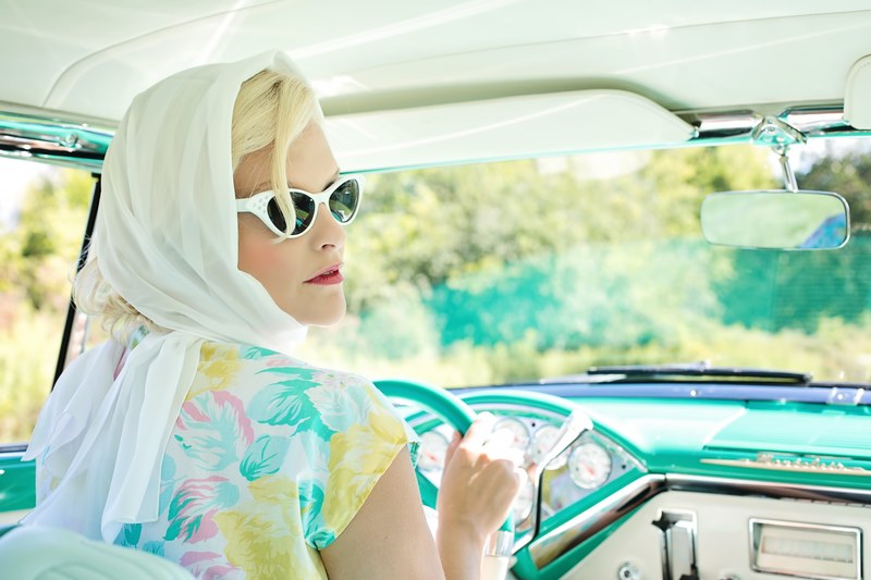 vintage 1950s pretty woman vintage car 4k