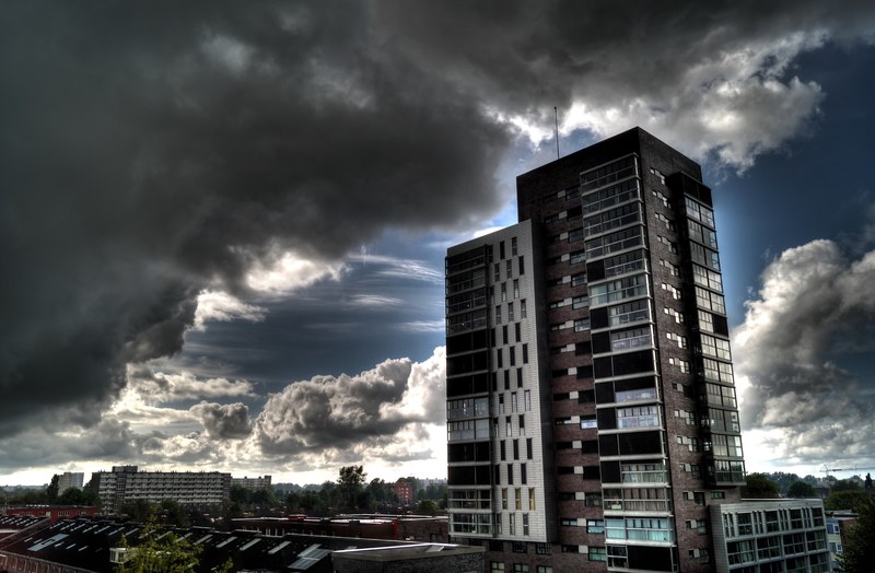 urban high rise clouds weather storm sunrays sky 4k