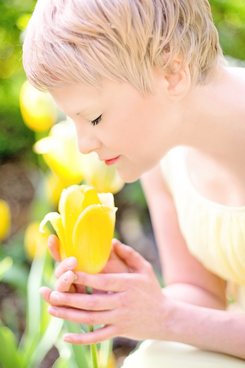 tulips yellow blonde pretty young woman spring 4k