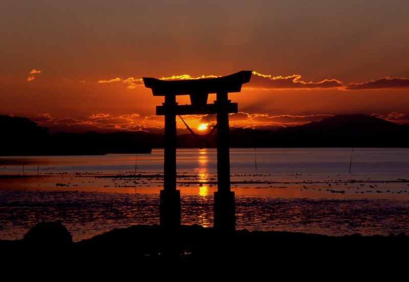 sunset shrine sea sky nagao shrine water light 4k