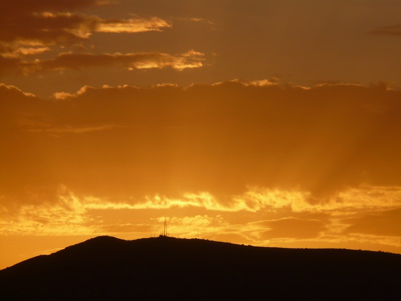 sunset sun golden mood sunbeam abendstimmung sky 4k